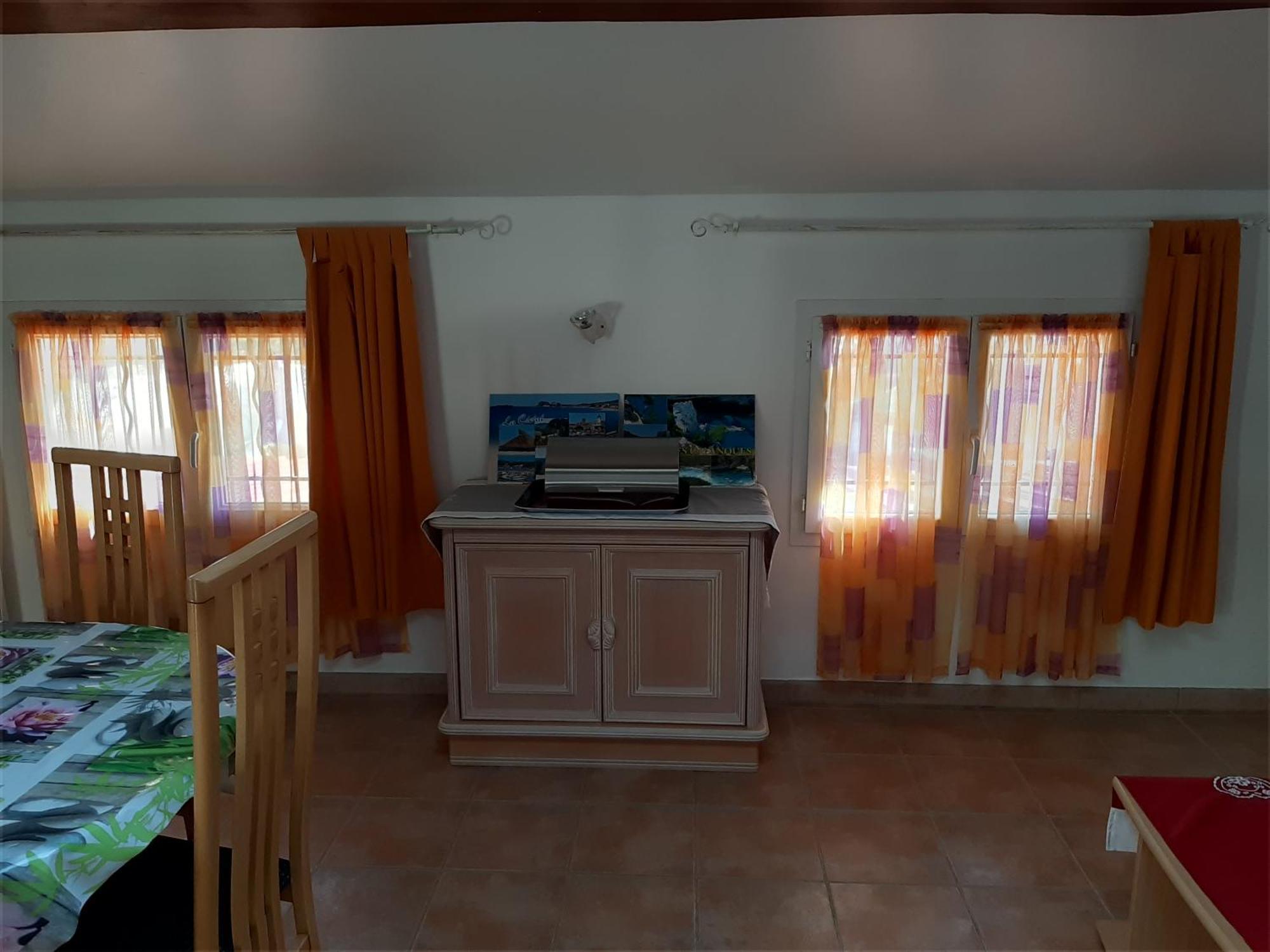 Les Lauriers Villa Ле Кастеле Екстериор снимка