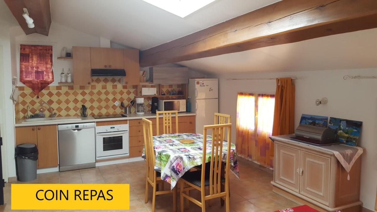 Les Lauriers Villa Ле Кастеле Екстериор снимка